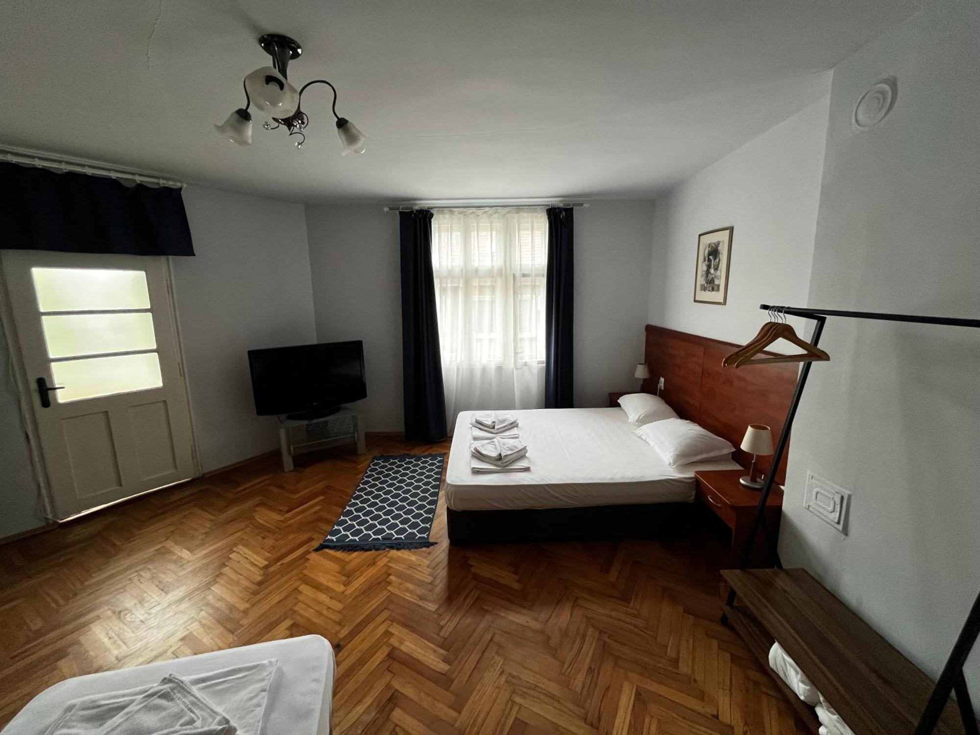 Guest Rooms Donovi Varna Exterior foto